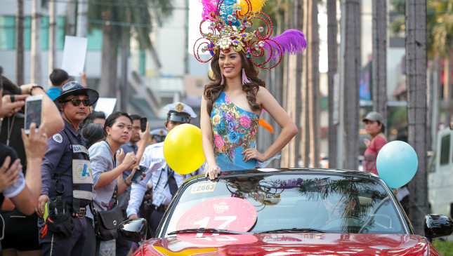 2017 Binibing Pilipinas pageant with striking candidates