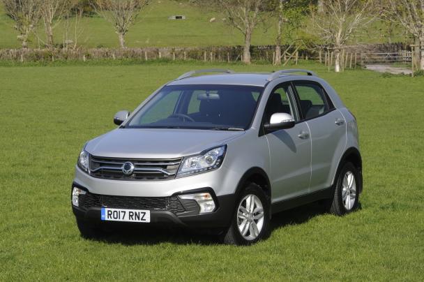 2017 SsangYong Korando has followed its two siblings Tivoli and the Tivoli XLV for design inspiration. 2017 SsangYong Korando angular front