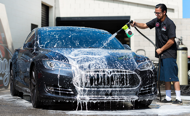 10 Easy Step Guide To Wash Your Car At Home