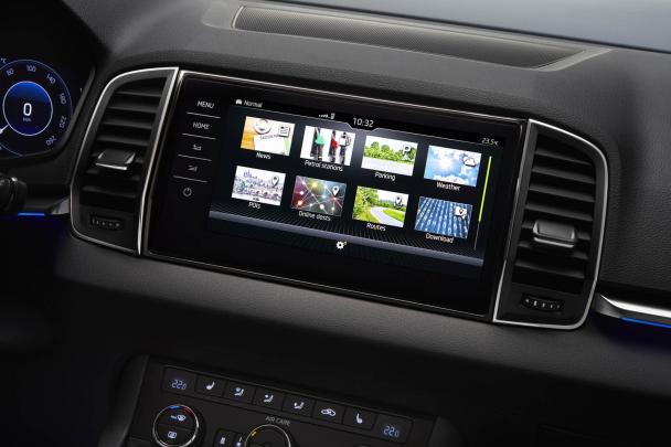 Inside the car, a touchscreen infotainment system with top of the range connectivity is equipped. 2017 Skoda Karoq's touchscreen