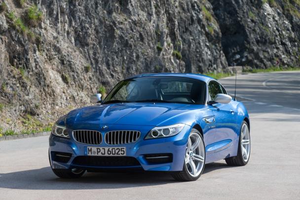 BMW will be previewing the new 2019-model-year Z4 with a concept The new 2019-model-year Z4 angular front view