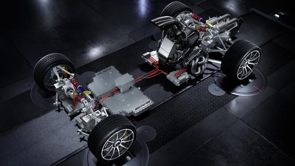 The Project One's batteries are identical to those of Lewis Hamilton’s race cars. Mercedes-AMG Project One's powertrain model