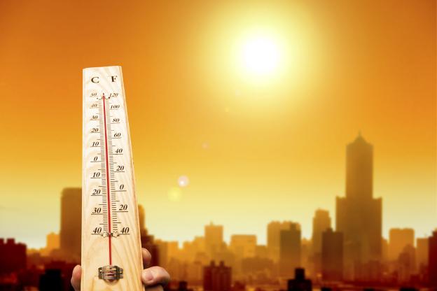 The car will be put into a dilemma by extreme heat during summer months a thermometer in the summer heat