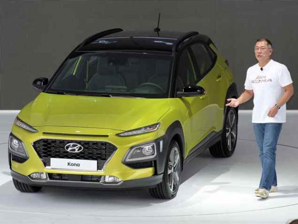 Hyundai is looking forward to rolling out two more SUVs by the year of 2020 Hyundai Motor Vice Chairman Chung Eui-sun standing besite a Hyundai Kona