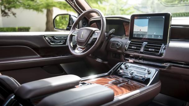 The cabin is fitted with a new Destination interior trim, which was inspired by vintage luggage the cabin of the 2018 Lincoln Navigator L