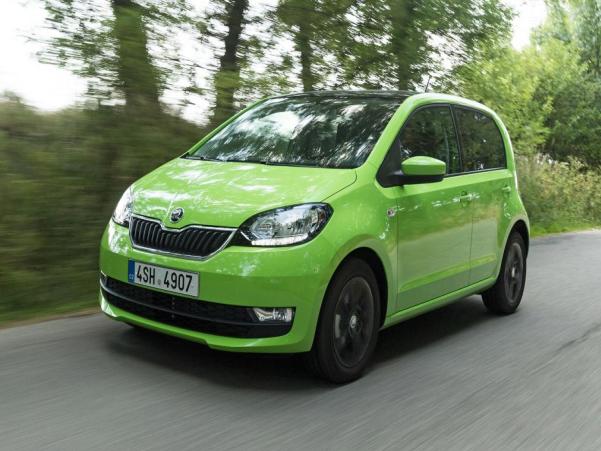 The new Citigo range is now available with four trim levels, namely S, SE, SE L and Monte Carlo A blue 2017 Skoda Citigo angular front
