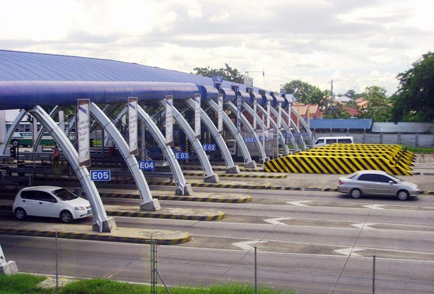 DOTr opens 2 exit ramps on NLEX to curb traffic in Meycauayan