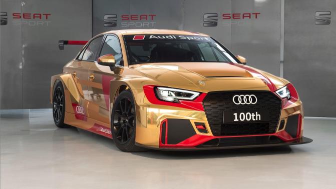 Dazzled by the 100th Audi RS3 LMS in gold livery