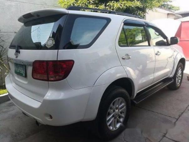 My brother Joseph's Fortuner Angular front of 2005 Toyota Fortuner