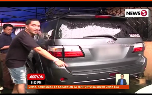 A Fortuner is broken beyond belief at Toyota Service Center