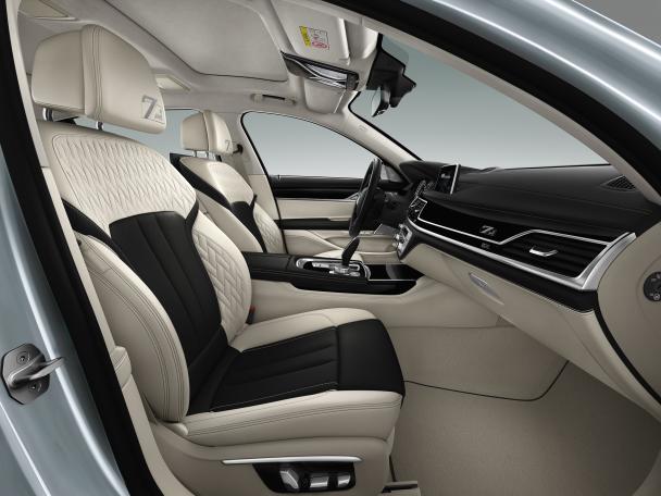 The BMW Individual full leather trim Merino fine can be seen clearly in either Smoke White/Cohiba or Smoke White/Black combinations The BMW 7 Series Edition 40 Jahre's cabin