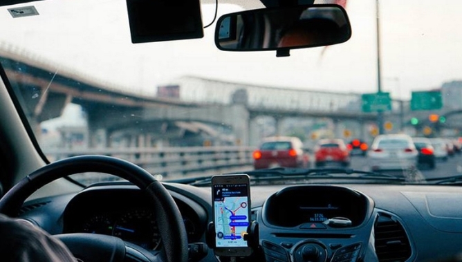 Waze launches Filipino Voice navigation 