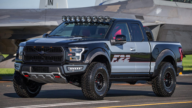Ford’s best creative team produced a one-of-a-kind truck called Ford F-22 F-150 Raptor Ford F-22 F-150 Raptor angular front view