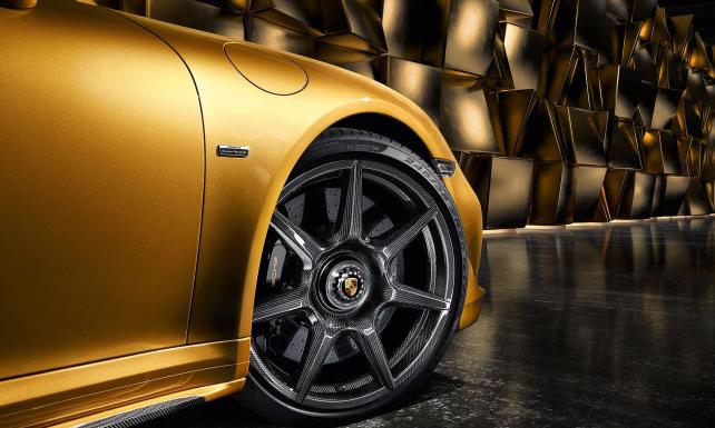 Porsche to create carbon fiber wheels