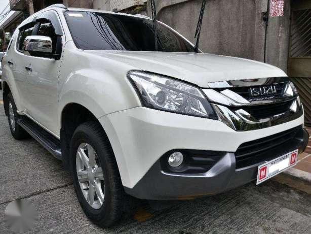 2017 ISUZU MUX LS-A MT White Pearl for sale 254355