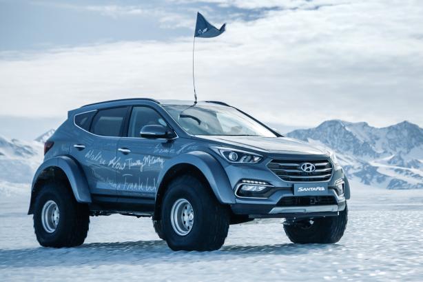 Hyundai to unveil the Santa Fe Sport concept at SEMA 2017