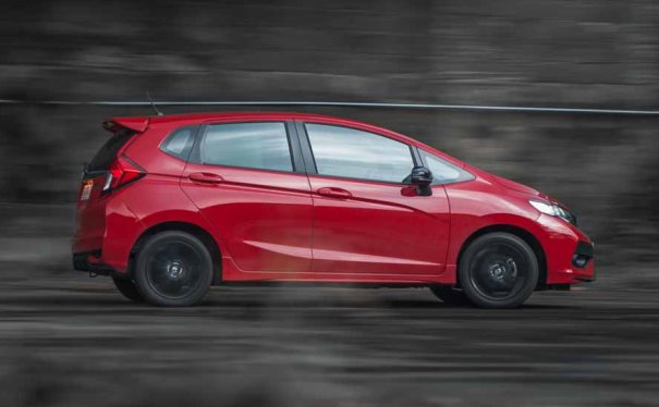 Honda Jazz 1.5 RS Navi 2018 on the road