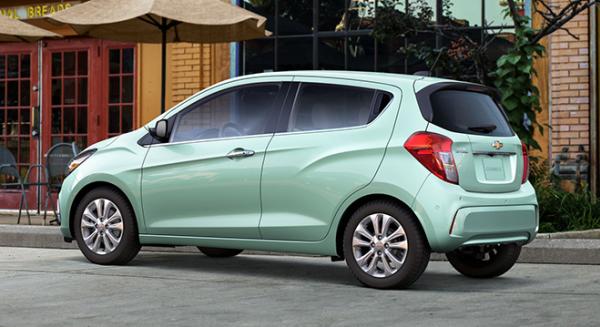 The Chevrolet Spark 2018 on the street