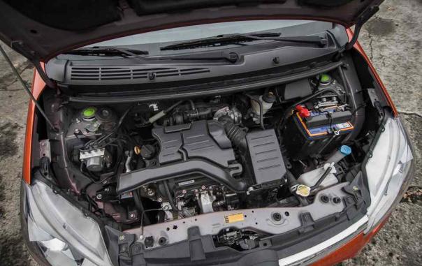 Toyota Wigo 2018 engine bay
