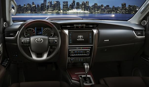 Toyota Fortuner 2018 interior