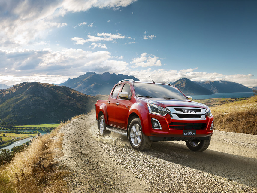 Isuzu Dmax 2018 Philippines Review: Price, Specs, Interior, Exterior & Blue power engine