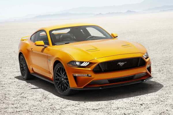 Ford Mustang 2018 angular front