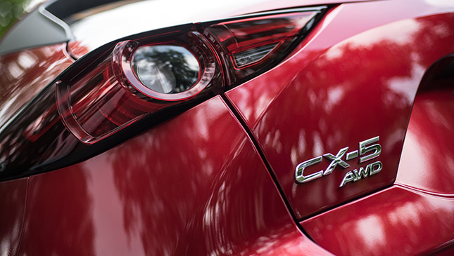Mazda CX-5 2018 AWD badge