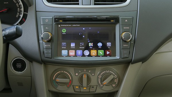 Suzuki Ertiga 2017 touchscreen