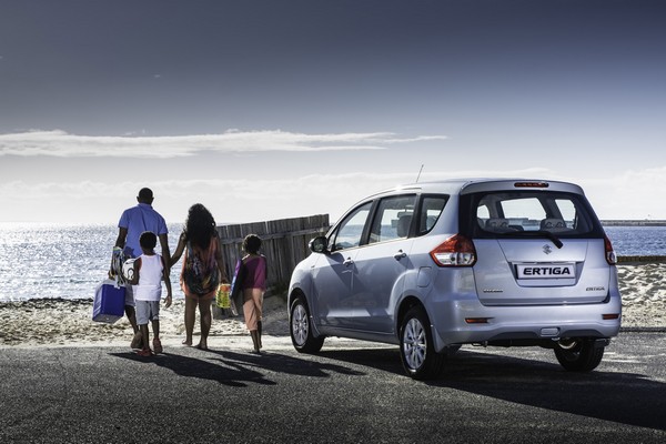 Suzuki Ertiga 2017 and a family