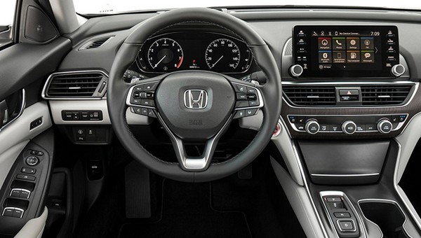 Honda Accord 2018 dashboard