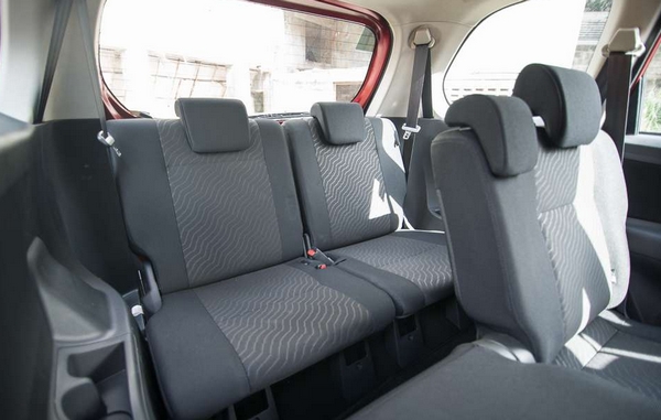 Toyota Avanza 2018 seating