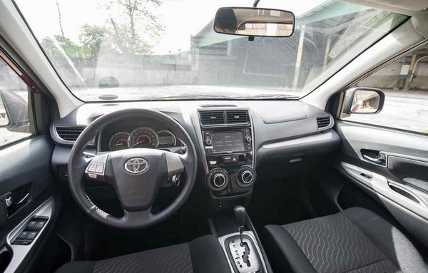 Toyota Avanza 2018 interior