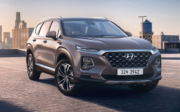 Hyundai Santa Fe 2018 images & details leaked out