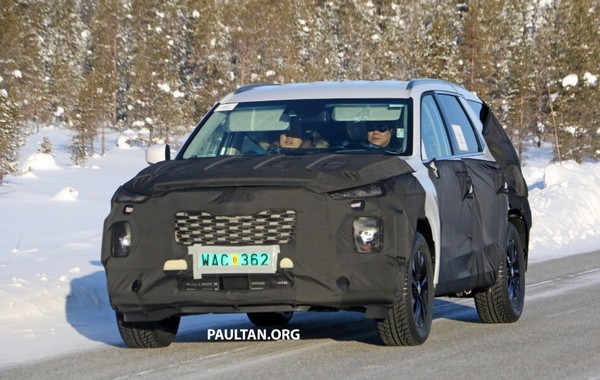 [Spied] All-new 8-seat Hyundai SUV to compete with the Subaru Ascent