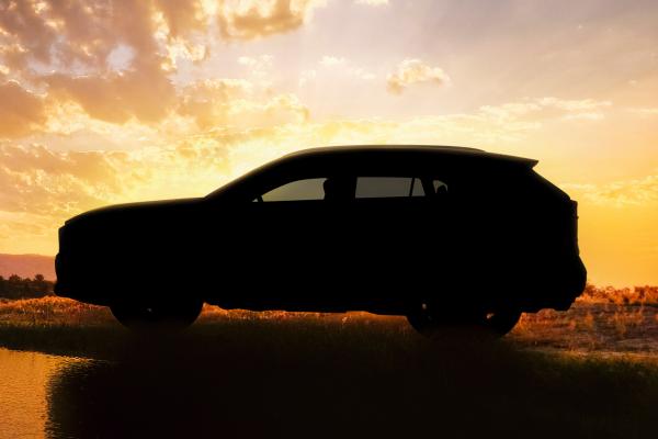 Toyota RAV4 2019 previewed ahead of its debut on March 28