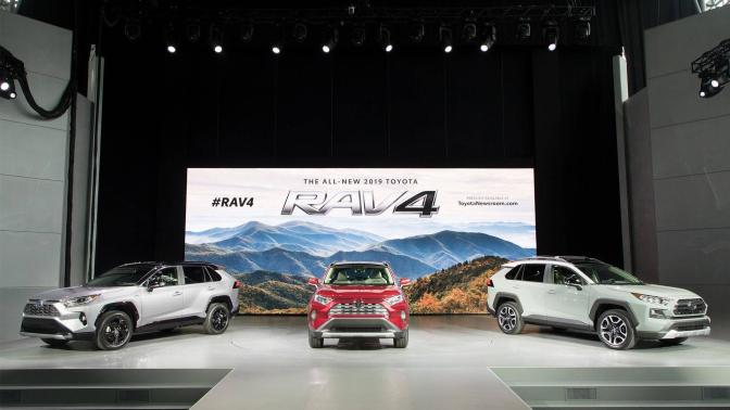 Next-gen Toyota RAV4 2019 shows New York a complete makeover