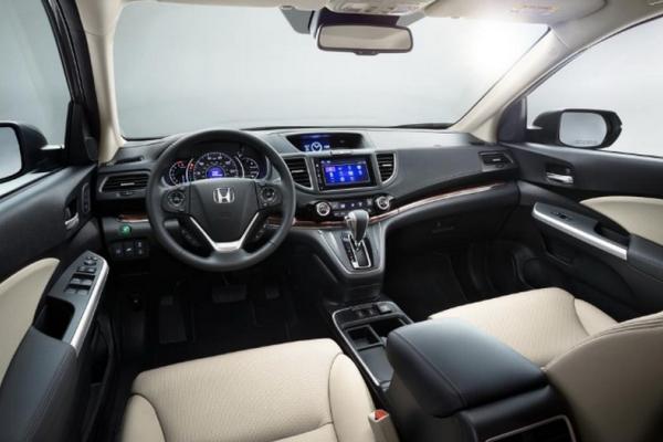 Honda CRV 2017 dashboard area