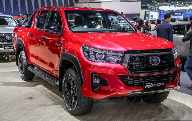 New top-spec Toyota Hilux Revo Rocco 2018 arrives in Bangkok