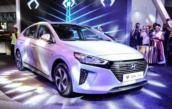 [MIAS 2018] Hyundai Ioniq 2018 hybrid - The most affordable hybrid