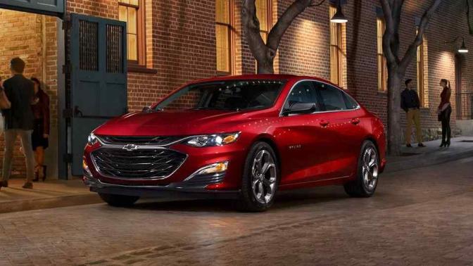 US-spec Chevrolet Malibu 2019 revealed with a sportier look & more techs