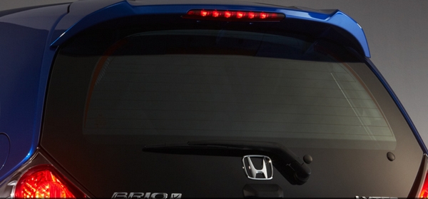 Honda Brio 2018 rear windscreen
