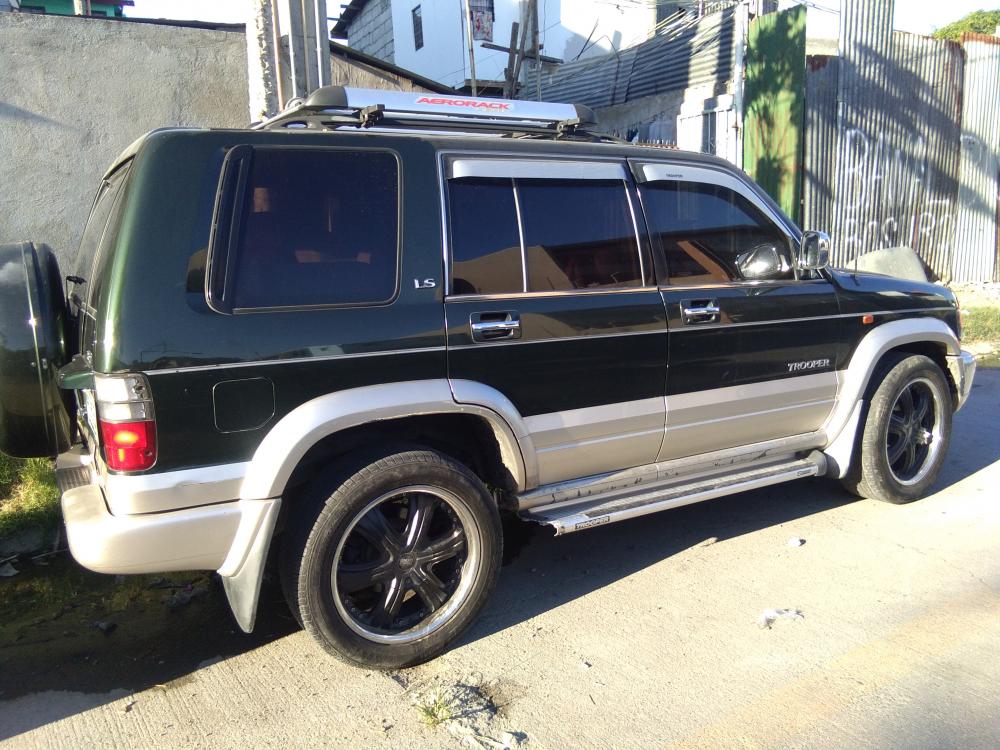 Isuzu trooper 2000