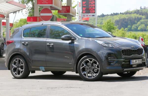 Latest spy shots reveal what exactly the Kia Sportage 2019 will look like