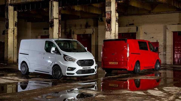 ford transit custom rst
