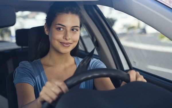 3 simple tips for Filipino motorists to adopt a proper driving posture