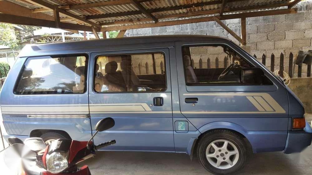 Nissan vanette 1994