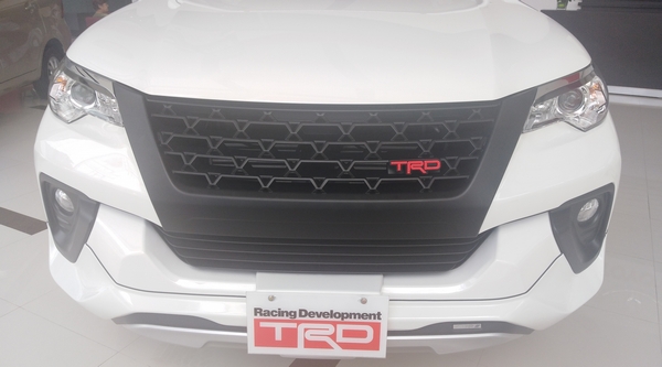 2018 toyota fortuner philippines front grille