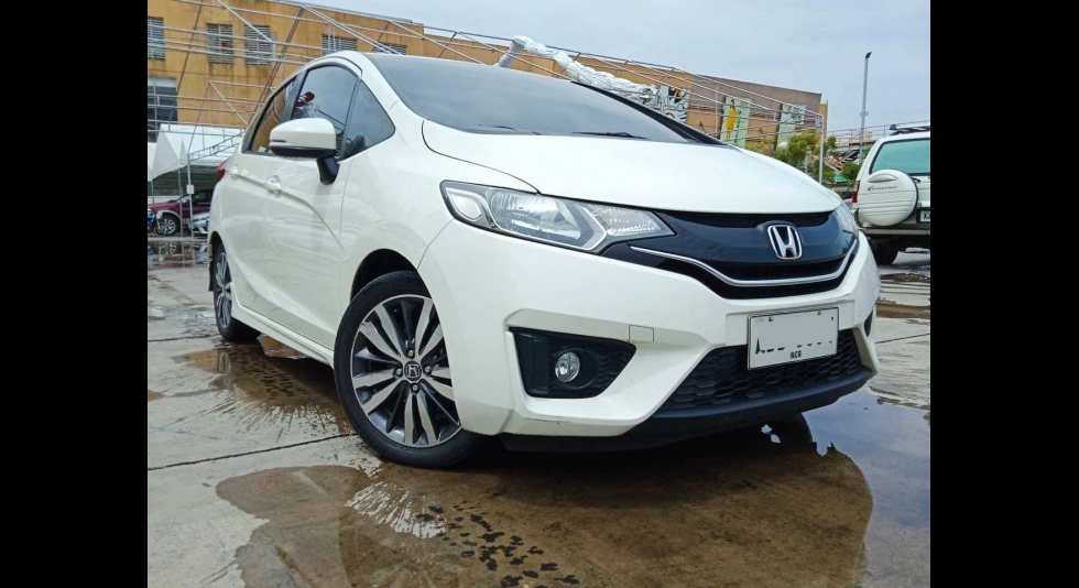 Buy Used Honda Jazz 2015 for sale only ₱150000 ID473383