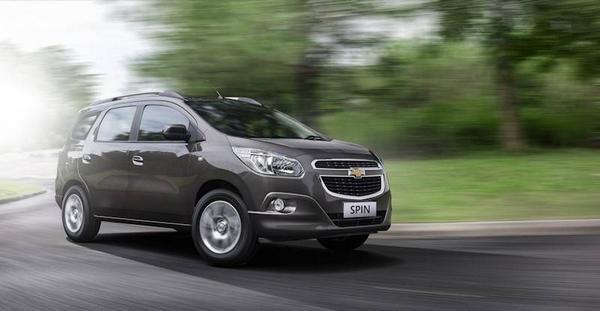 chevrolet spin 2018 philippines on the road
