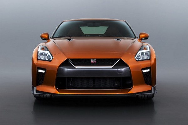 Next Gen Nissan Gt R To Be Previewed By A Car Concept